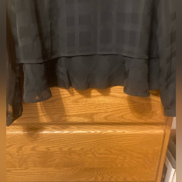 NWOT Loft mesh top - Picture 5 of 6